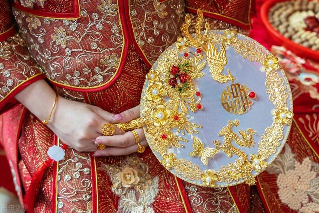70后的中年父親們給兒子準備好了多少萬的娶媳婦錢? 70后的中年父親們給兒子準備好了多少萬的娶媳婦錢?