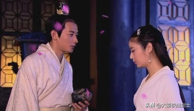 為什么呂后把戚夫人做成人彘后，非要強迫自己的兒子漢惠帝去看？