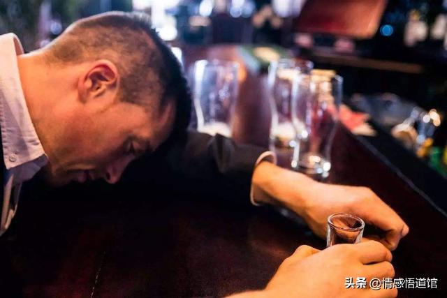 50歲后,不論男女,壽命短的人,一般有哪些“共性”? 50歲后,不論男女,壽命短的人,一般有哪些“共性”?