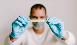 溫度計水銀在哪個位置 溫度計水銀在哪里呢