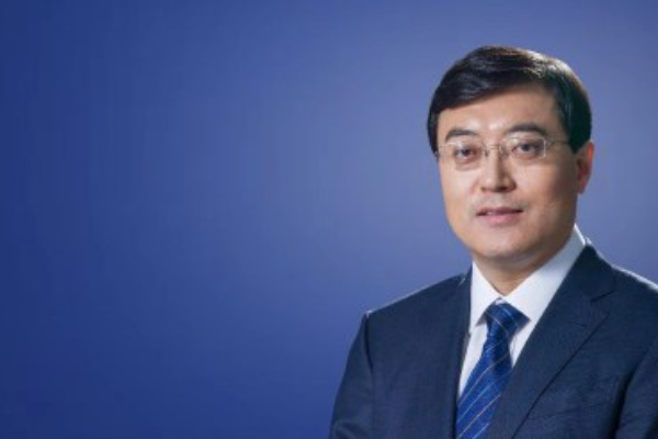 潘剛何時成為伊利老大