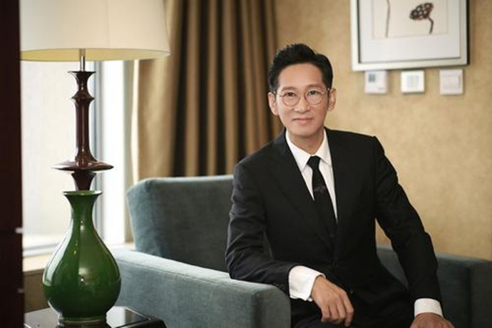 王勁松老婆何佳媛簡介