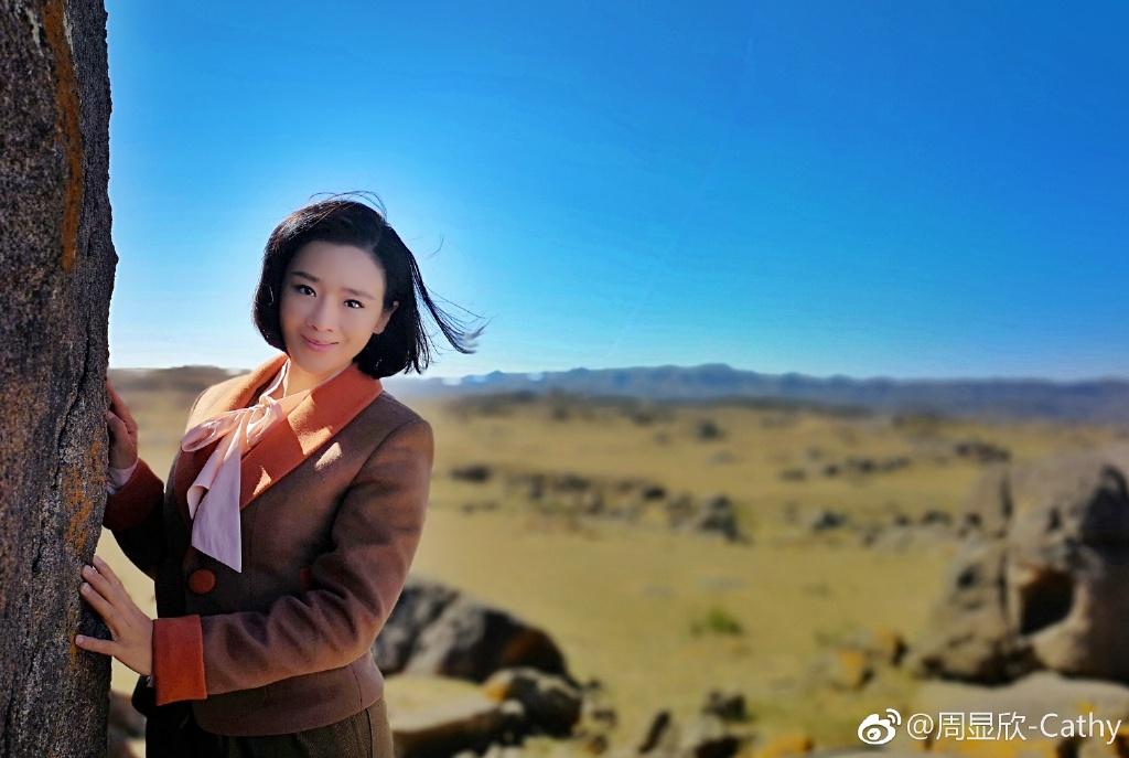 周顯欣長得怪怪的特別是嘴巴(周顯欣和誰像)