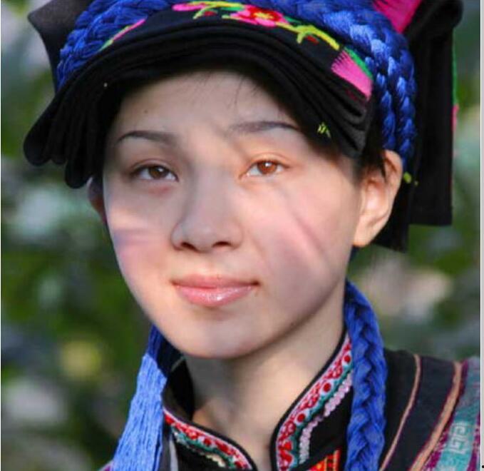 藏族女歌手旺姆的丈夫是誰？容中爾甲和旺姆