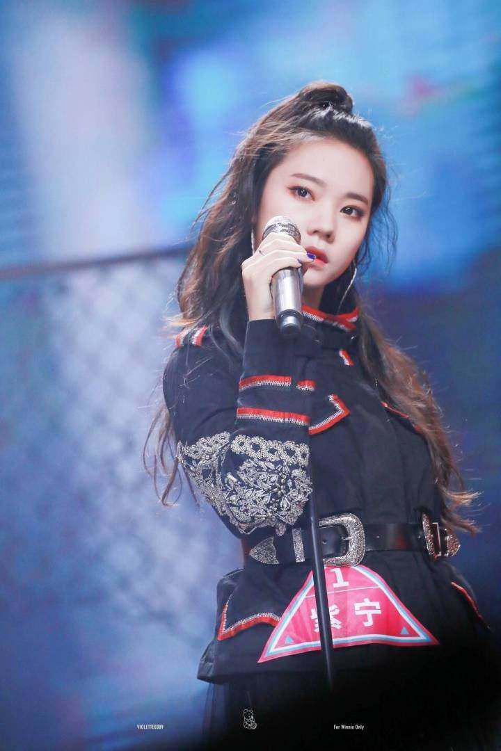 楊蕓晴和李紫婷什么關系？網友說楊蕓晴是t